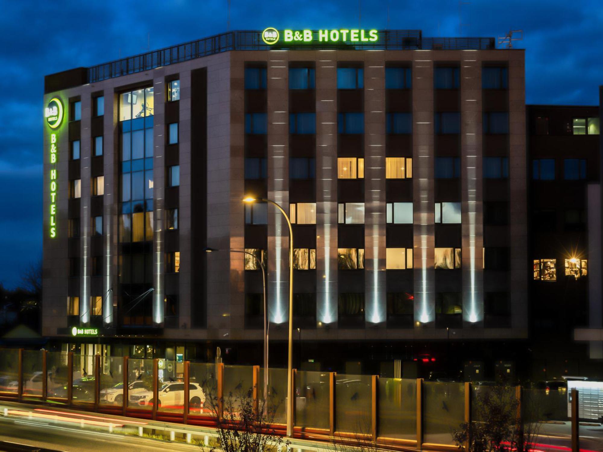 B&B Hotel Warsaw East ภายนอก รูปภาพ